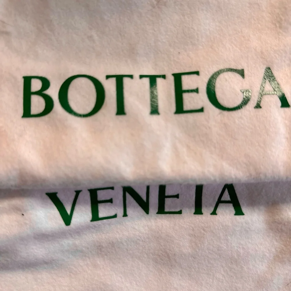 Dust bags BOTTEGA VENETA. Very good conditions